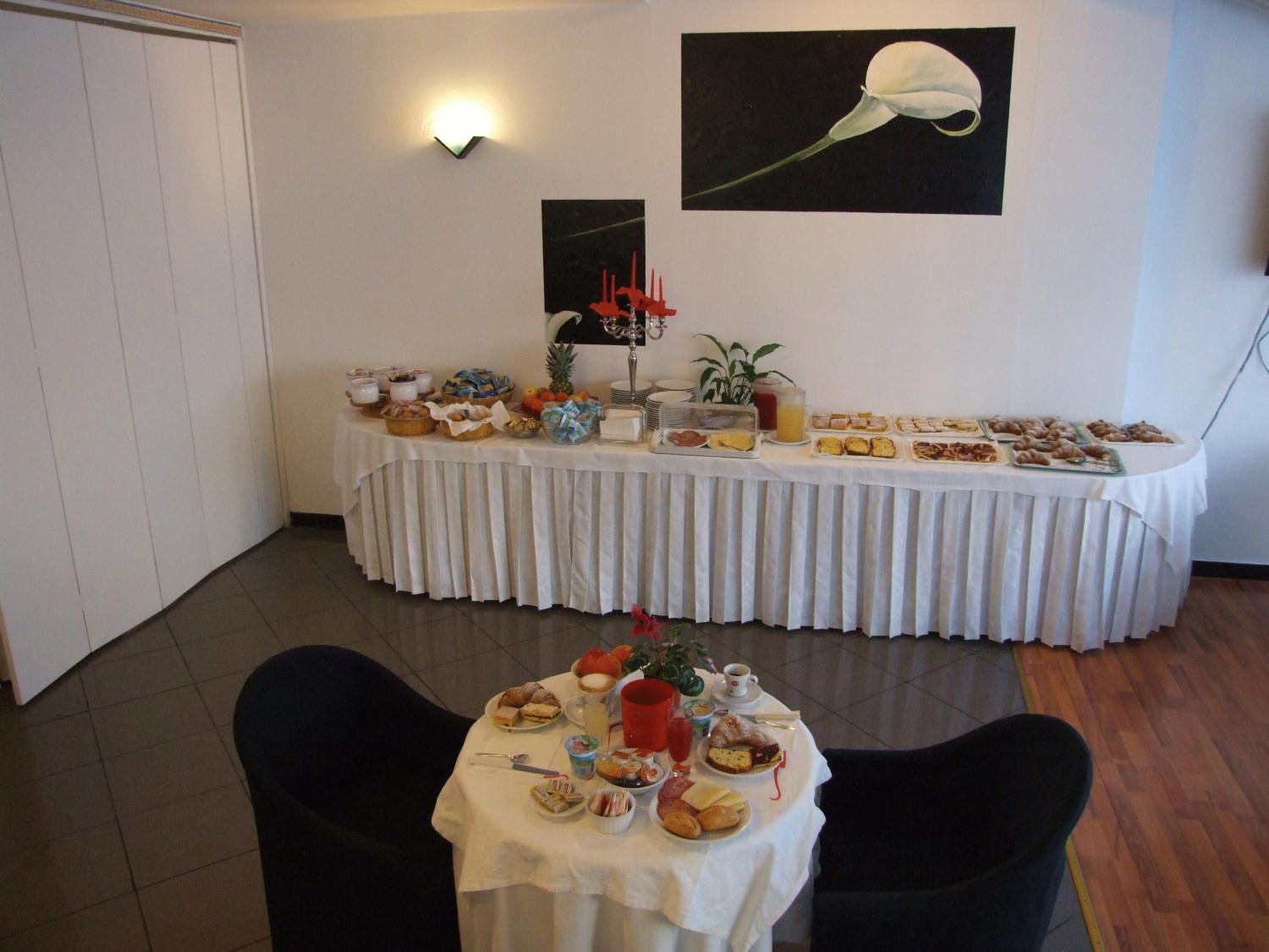 Hotel Mediterraneo Pesaro Eksteriør bilde